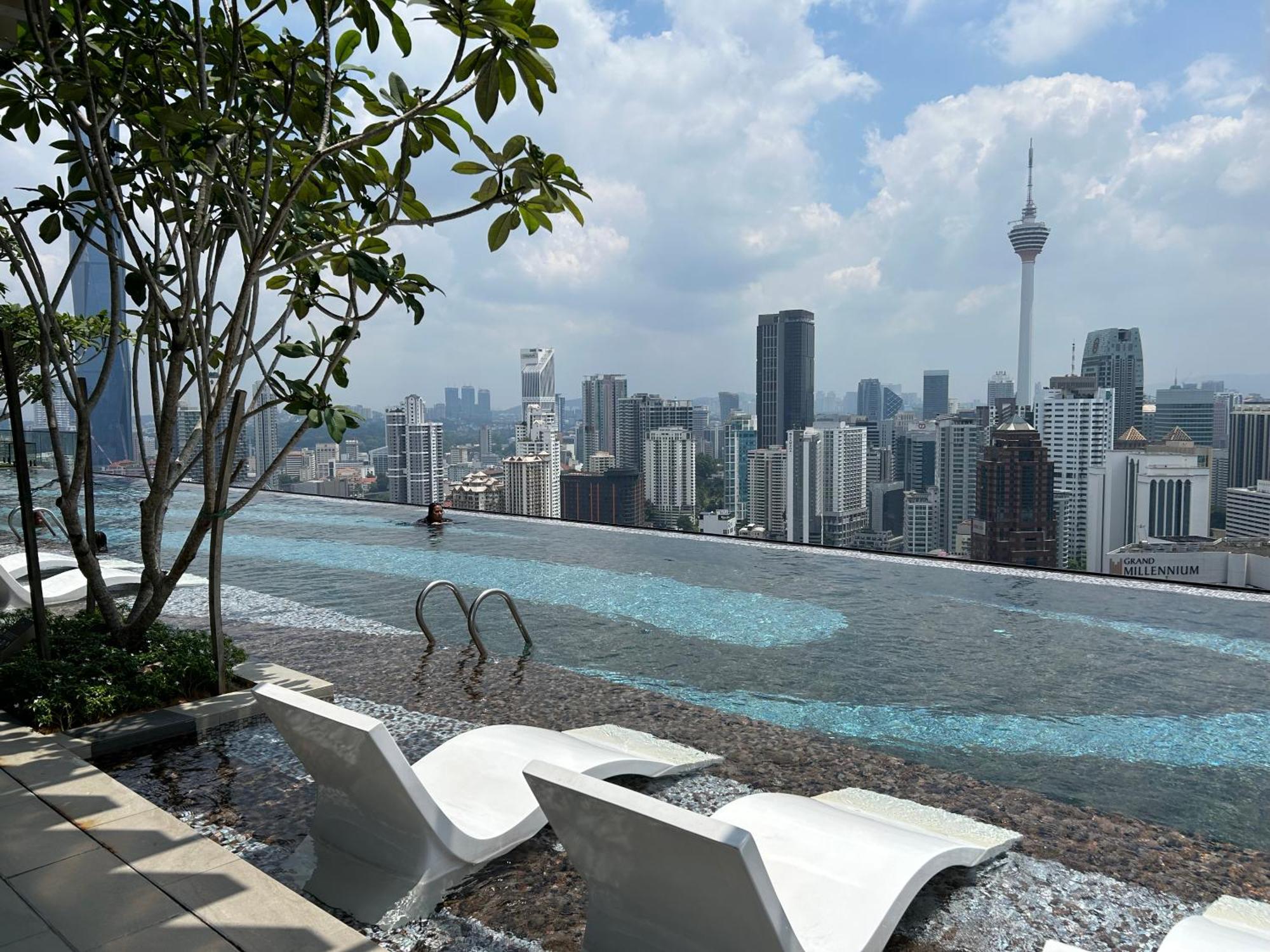 Axon Residence At Pavilion Klcc Kl Tower View By Kimiro Kuala Lumpur Bagian luar foto